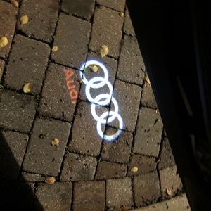 Meet your Posher, Pj